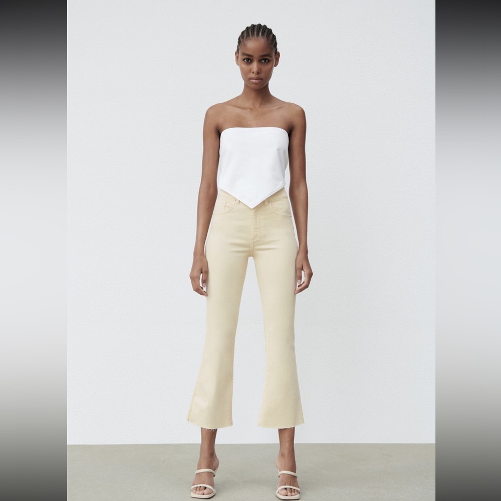 Cropped flared Zara jeans cream size 8